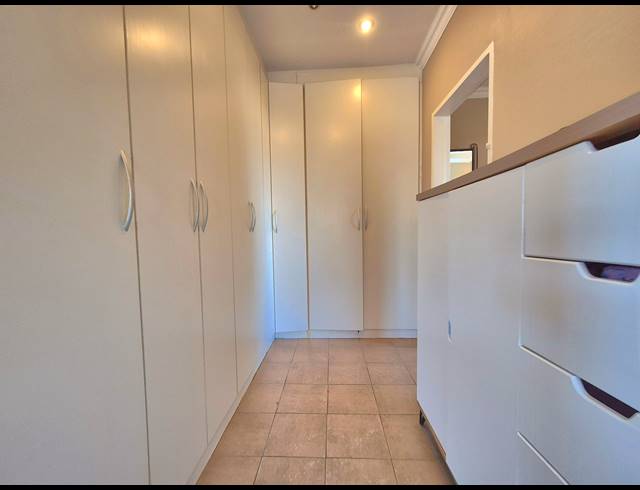 4 BEDROOM VILLA FOR SALE IN DALVIEW